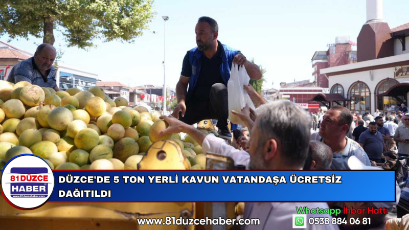 Düzce'de 5 Ton Yerli Kavun Vatandaşa Ücretsiz Dağıtıldı